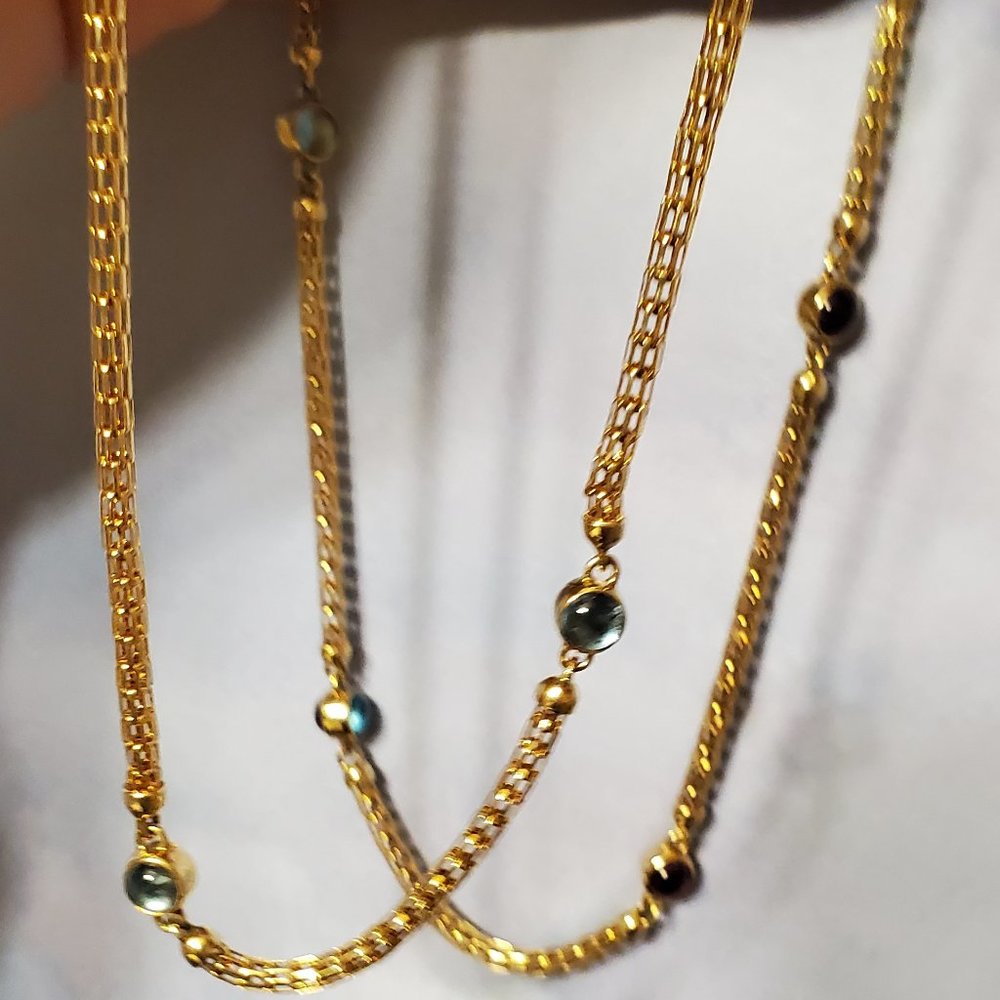 14K  YELLOW  GOLD  AMETHYST  &  TOPAZ  NECKLACE.